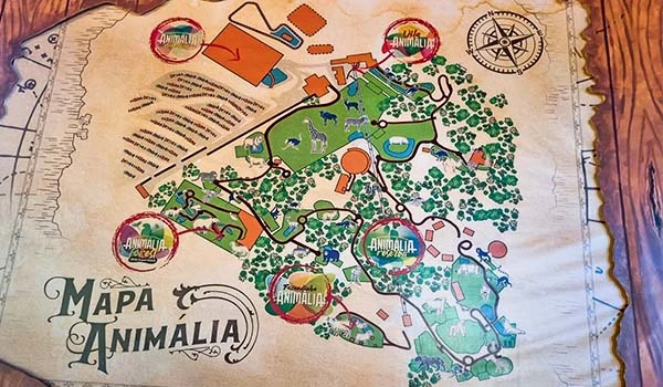 Mapa detalhado de Animália, mostrando diversas áreas e atrações do local, ideal para visitantes e amantes da natureza, destacando a fauna e flora.