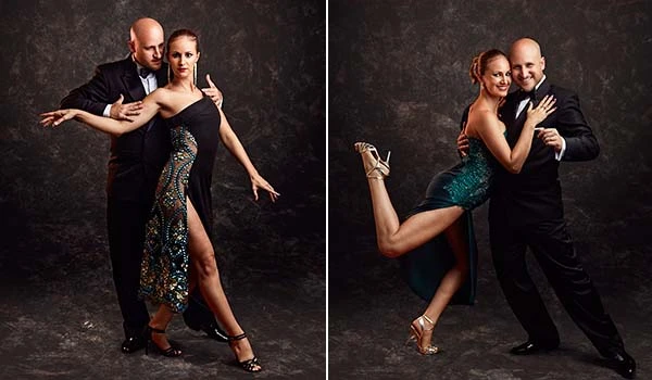 Casal dançando tango argentino em um ensaio fotográfico, exibindo charme e elegância, com roupas sofisticadas e movimentos graciosos, contra fundo escuro.