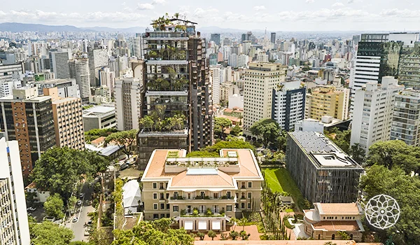 Foto aérea da cidade de São Paulo, tendo ao centro a Cidade Matarazzo.